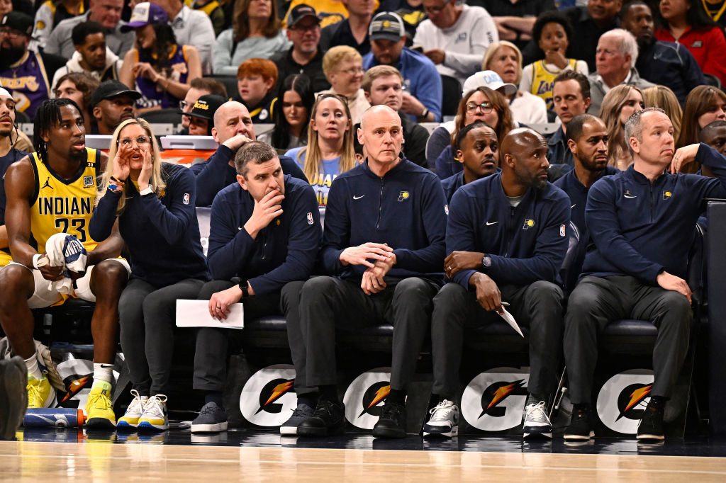 Los Angeles Lakers v Indiana Pacers